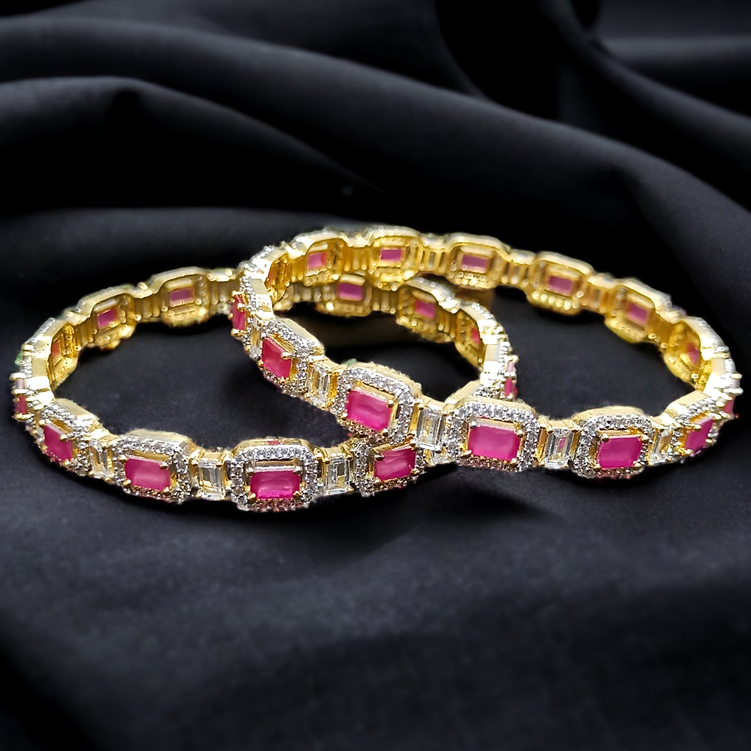 FW Luxury Gold Plated Ruby Stone Bangles