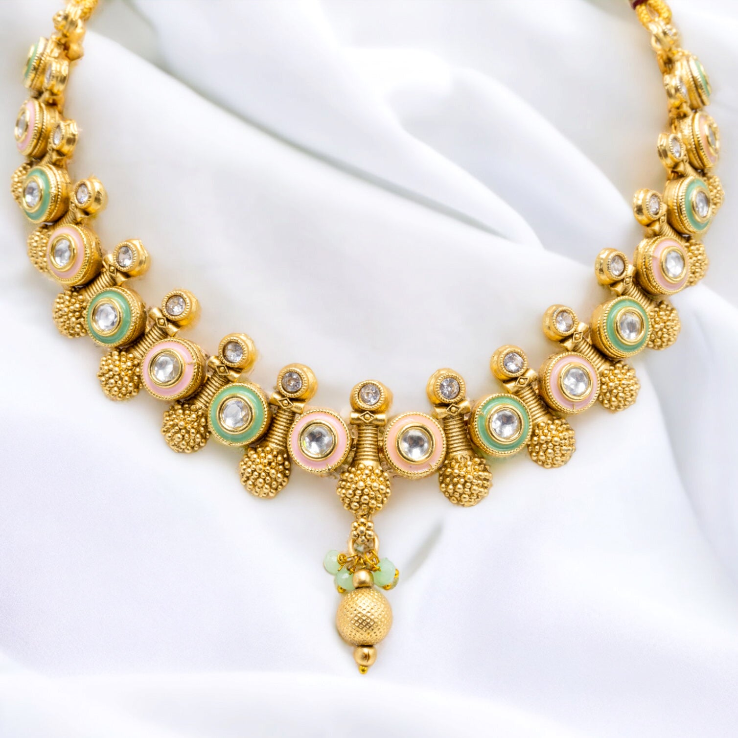 FW Matt Finished Gold Plated Kundan Necklace with Earrings