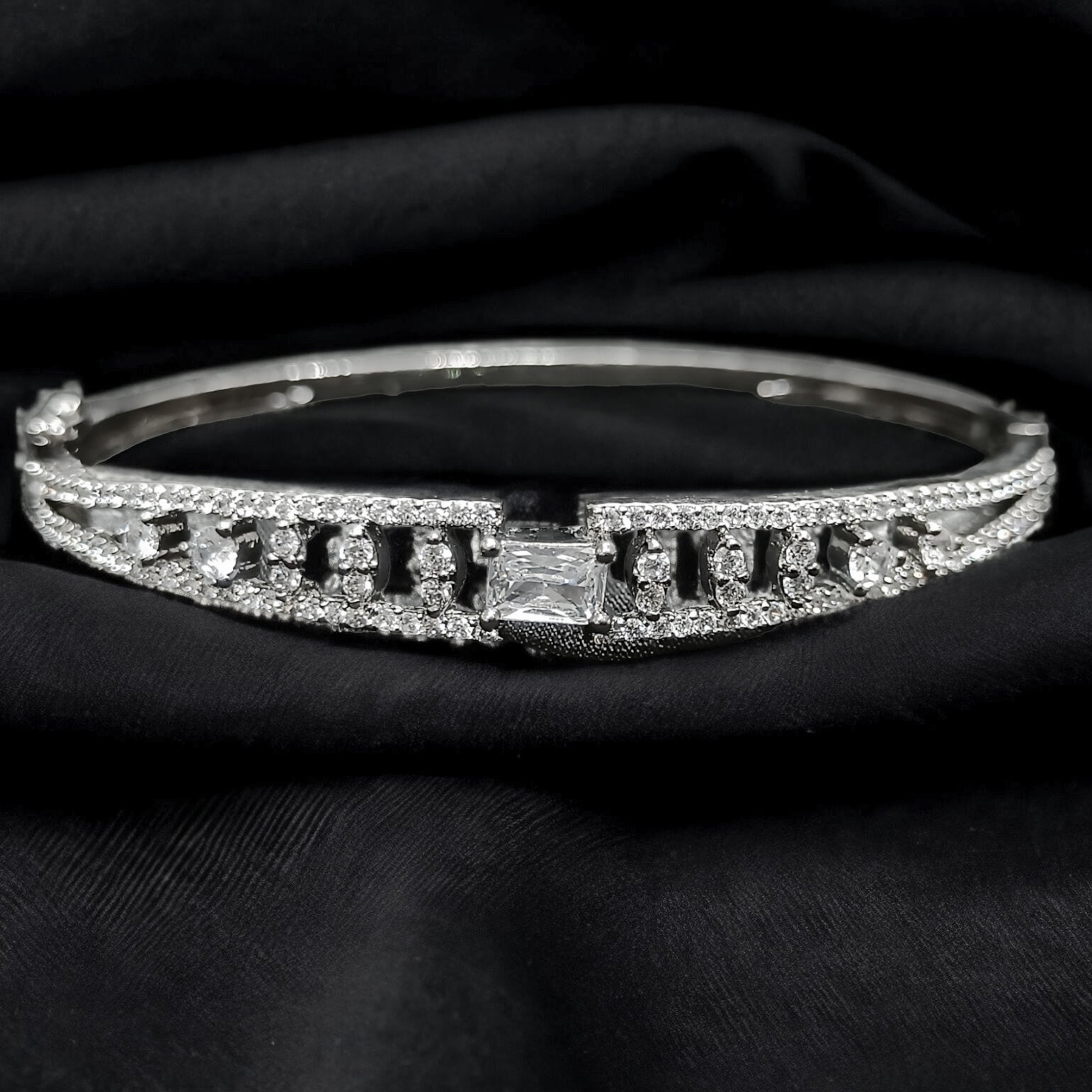 FW Premium Rhodium Plated A D Stone Kada bracelet