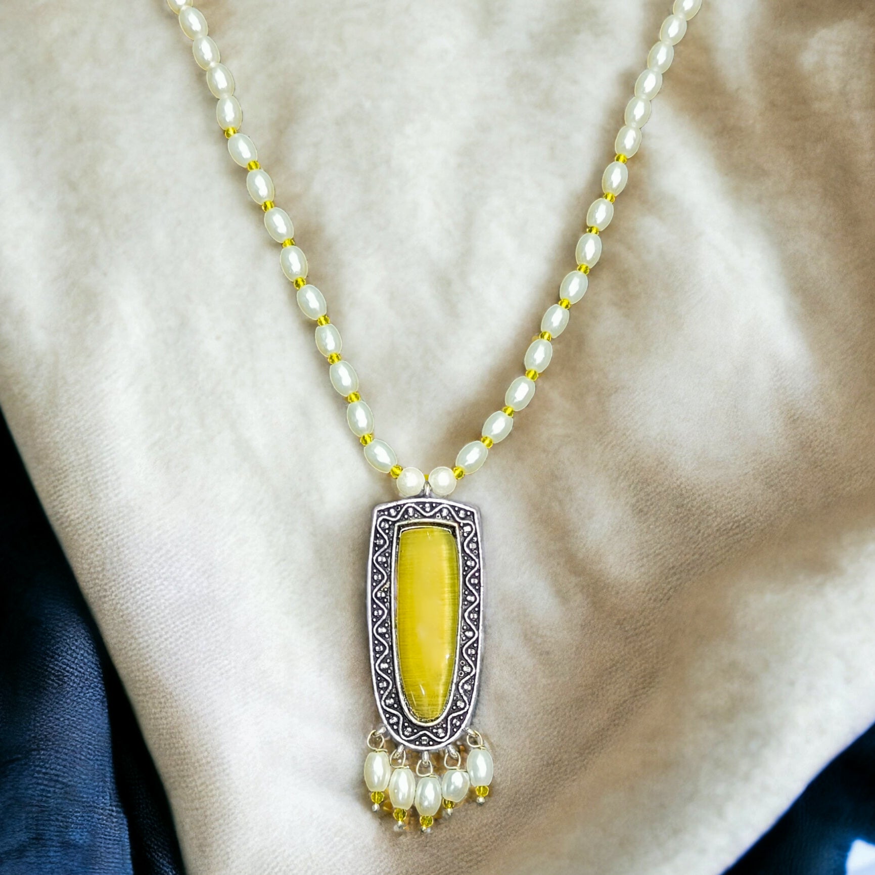 FW Yellow Oxidized Pearl Mala with Earrings