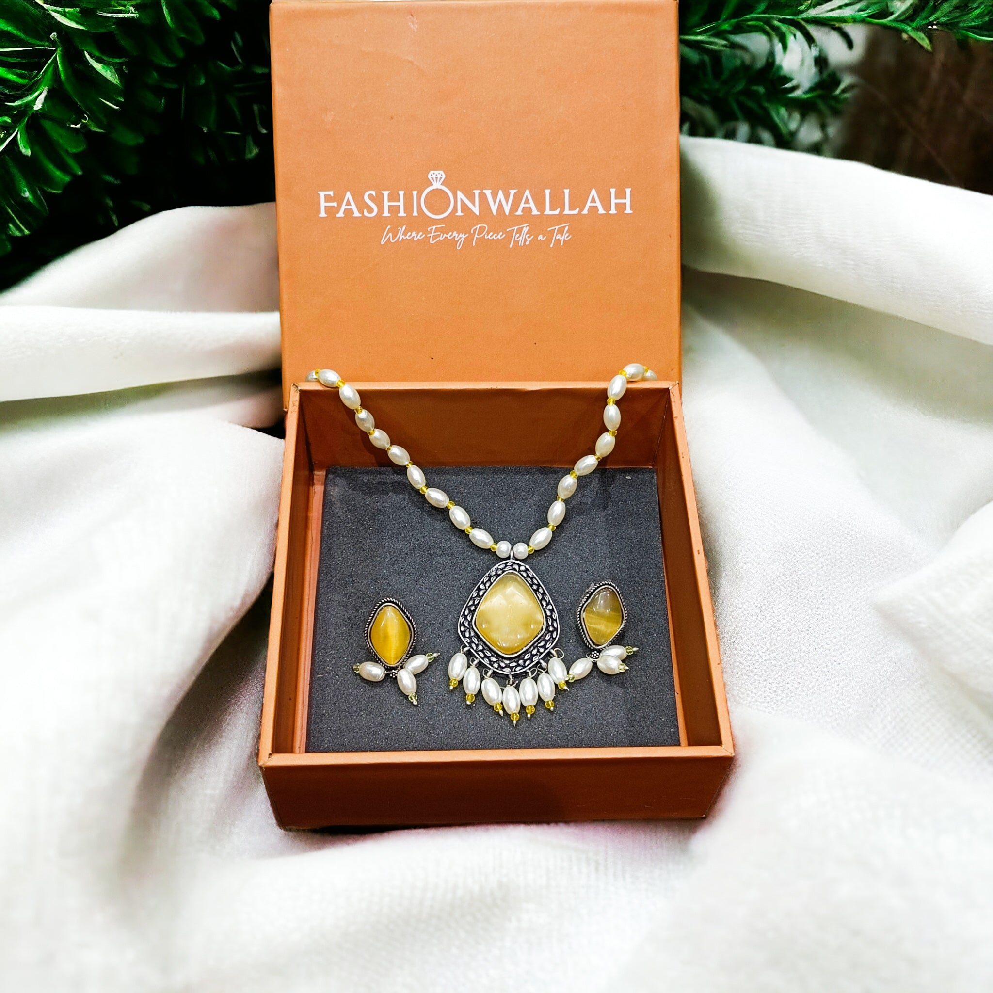 FW Yellow Oxidised Pearl Mala with earrings and Premium Kappa Box