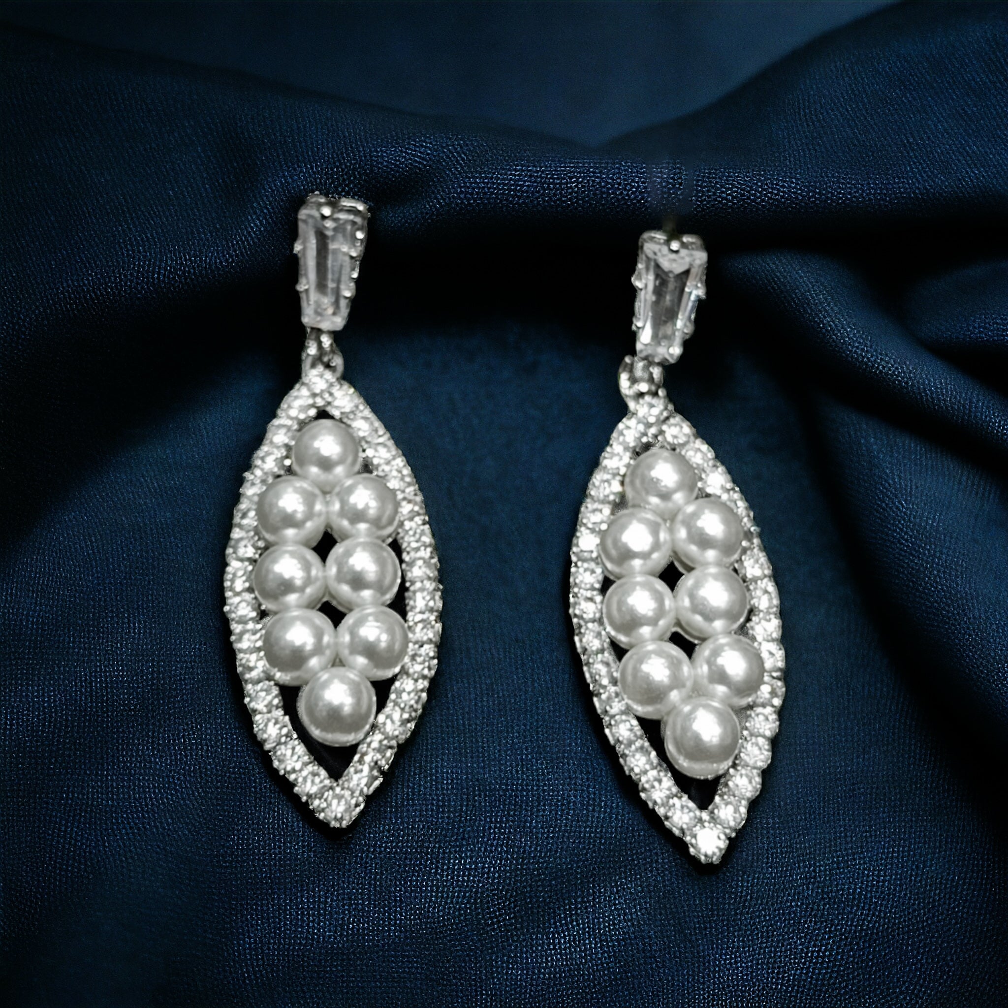 FW CZ Rhodium Plated Western Earring