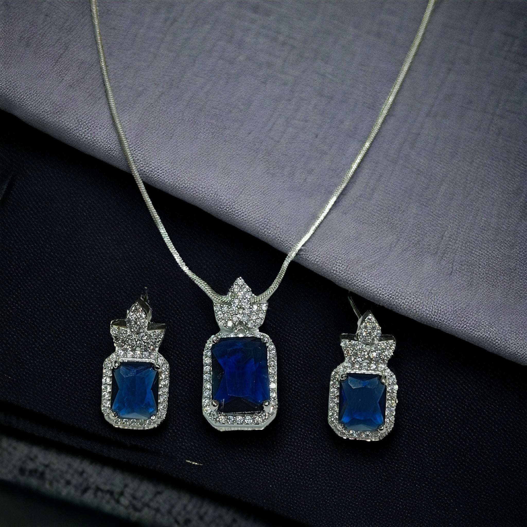 FW CZ Blue Stone Chain Pednant with Earring