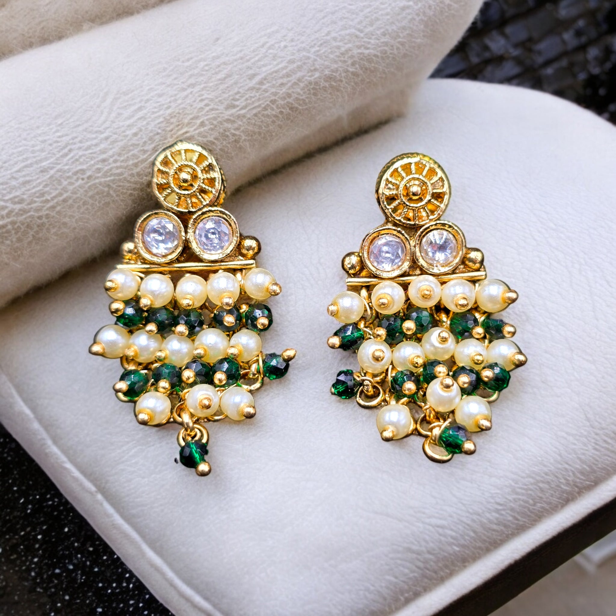 Green Pearl Kundan Necklace with Earrings