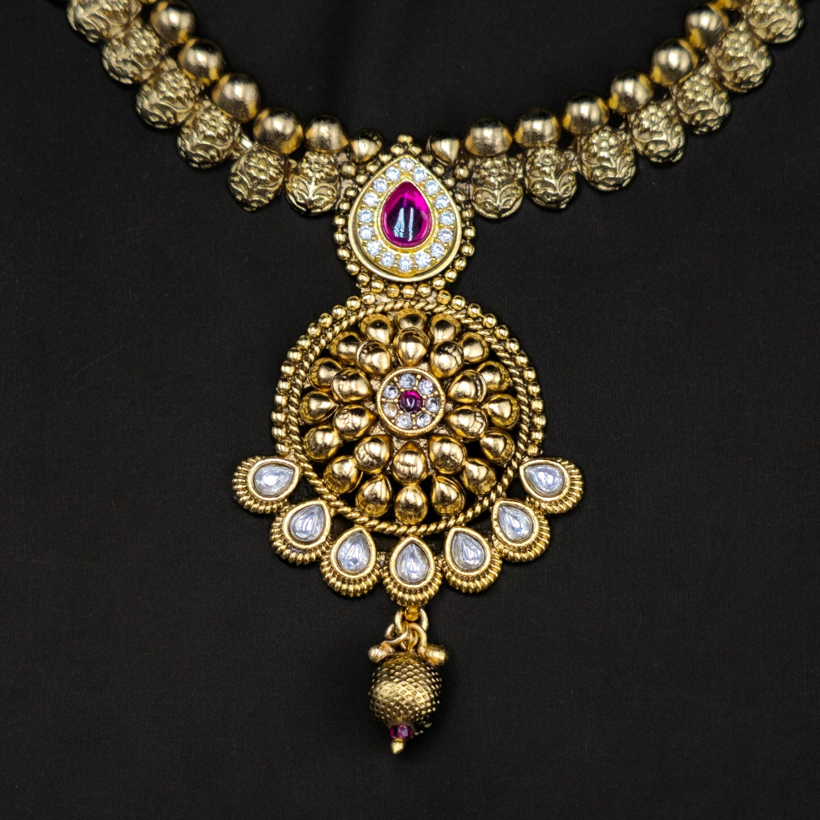 Gold Plated Antiue Ruby Necklace with Earrings