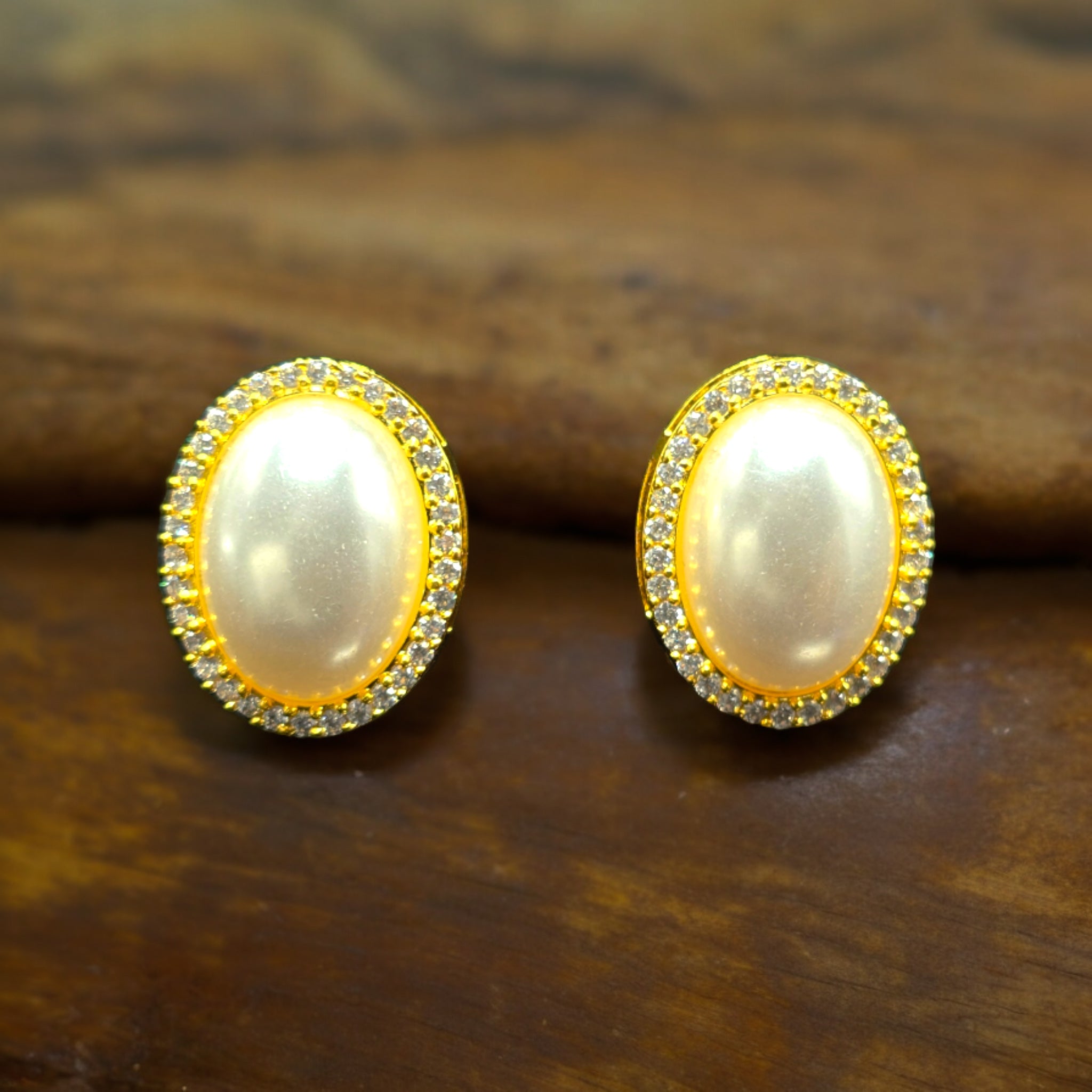 FW Gold Plated Pearl Studs