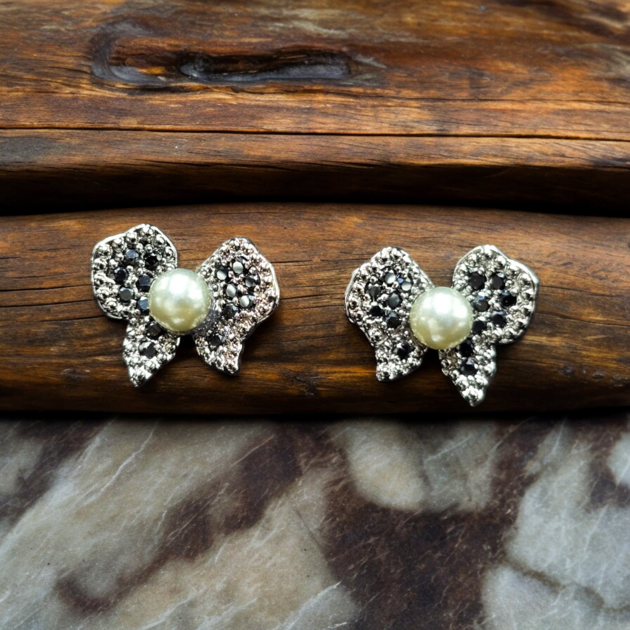 FW Black Stones Butterfly Stud