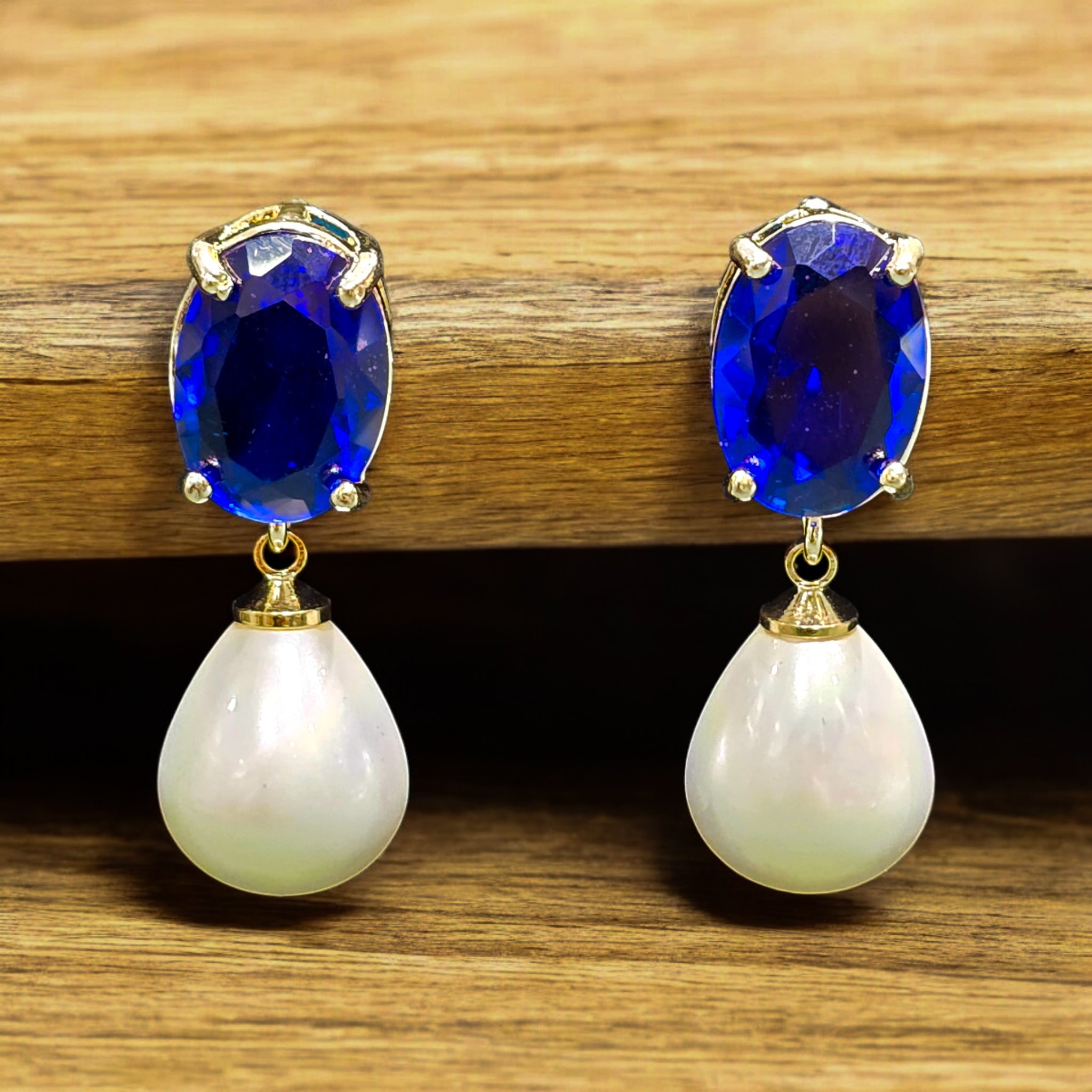 FW Blue AD Western Earring with White Pearl