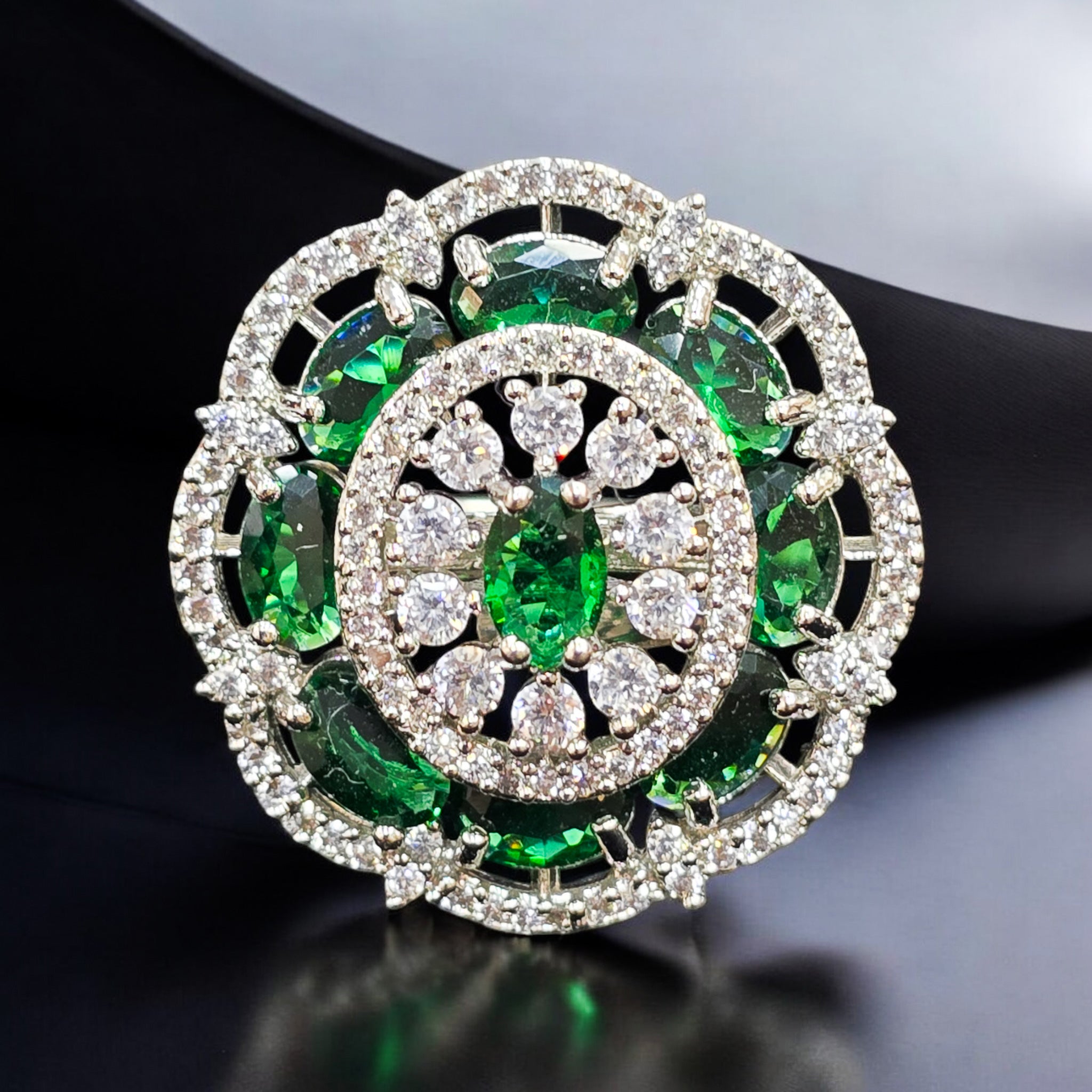 FW Emerald AD adjustable Ring