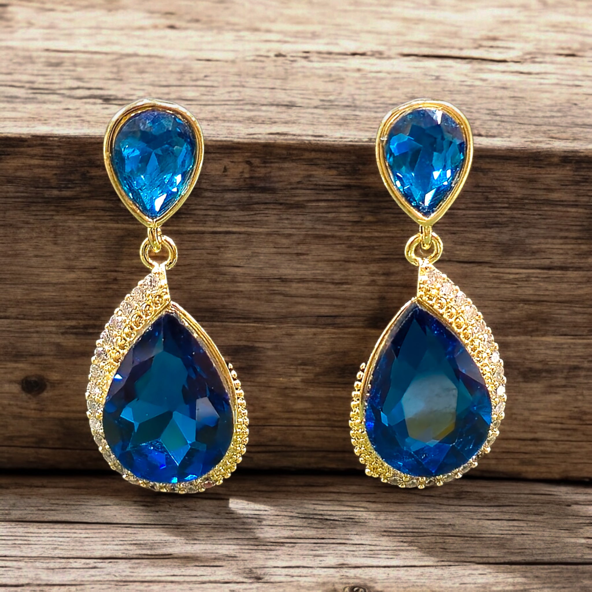 FW Blue Dangling AD Earring