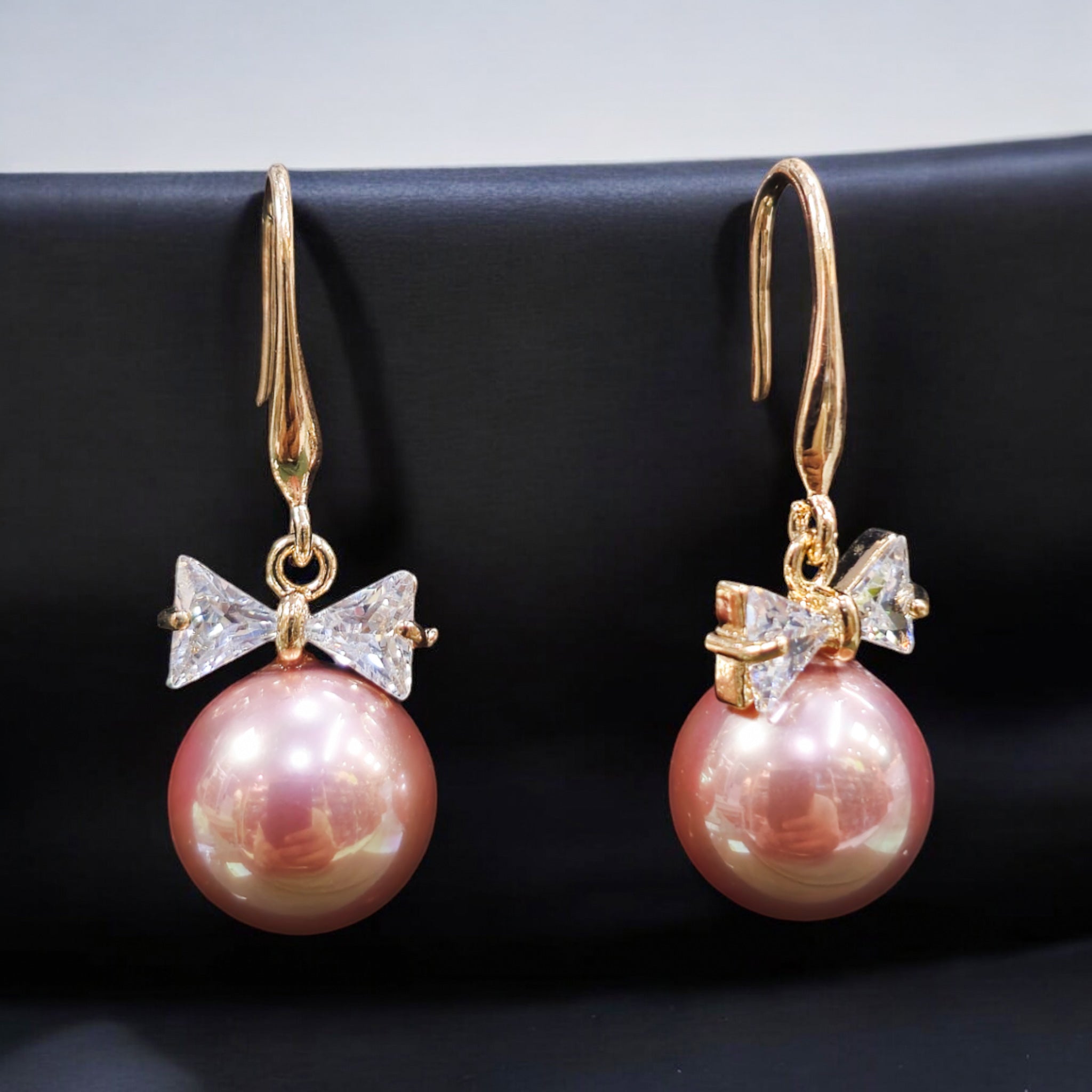 FW Pink Pearl Hanging Earring