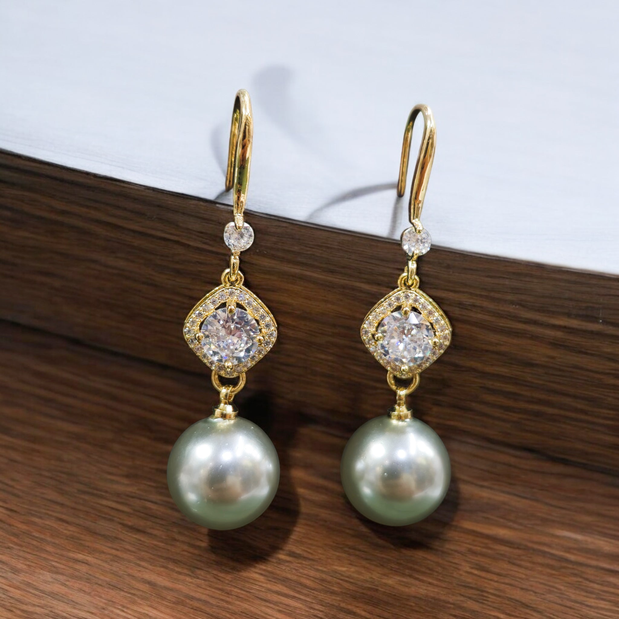 FW Grey Pearl AD Dangling Earrings