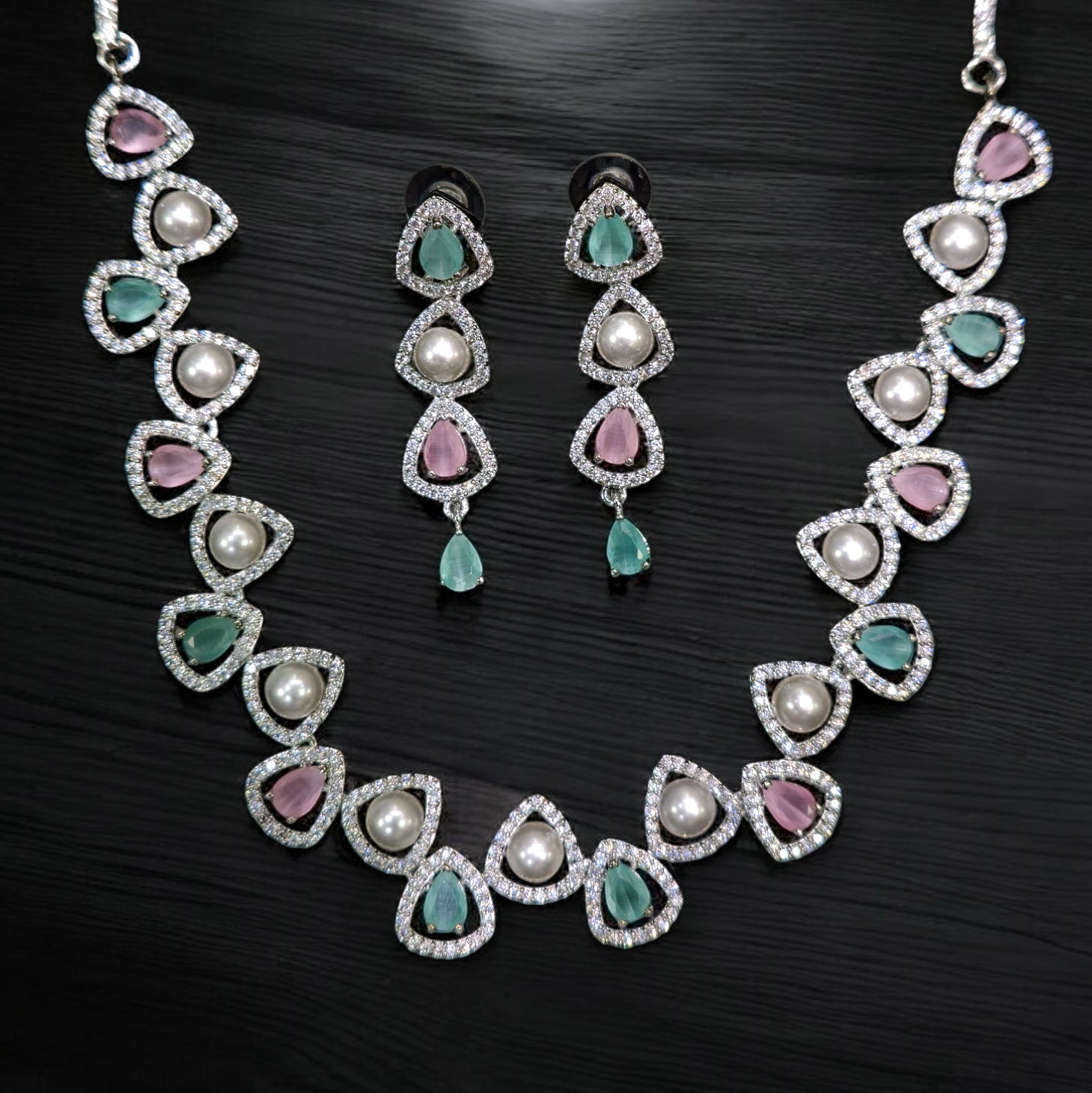 FW Mintpink AD Rhodium Plated Necklace with Earrings