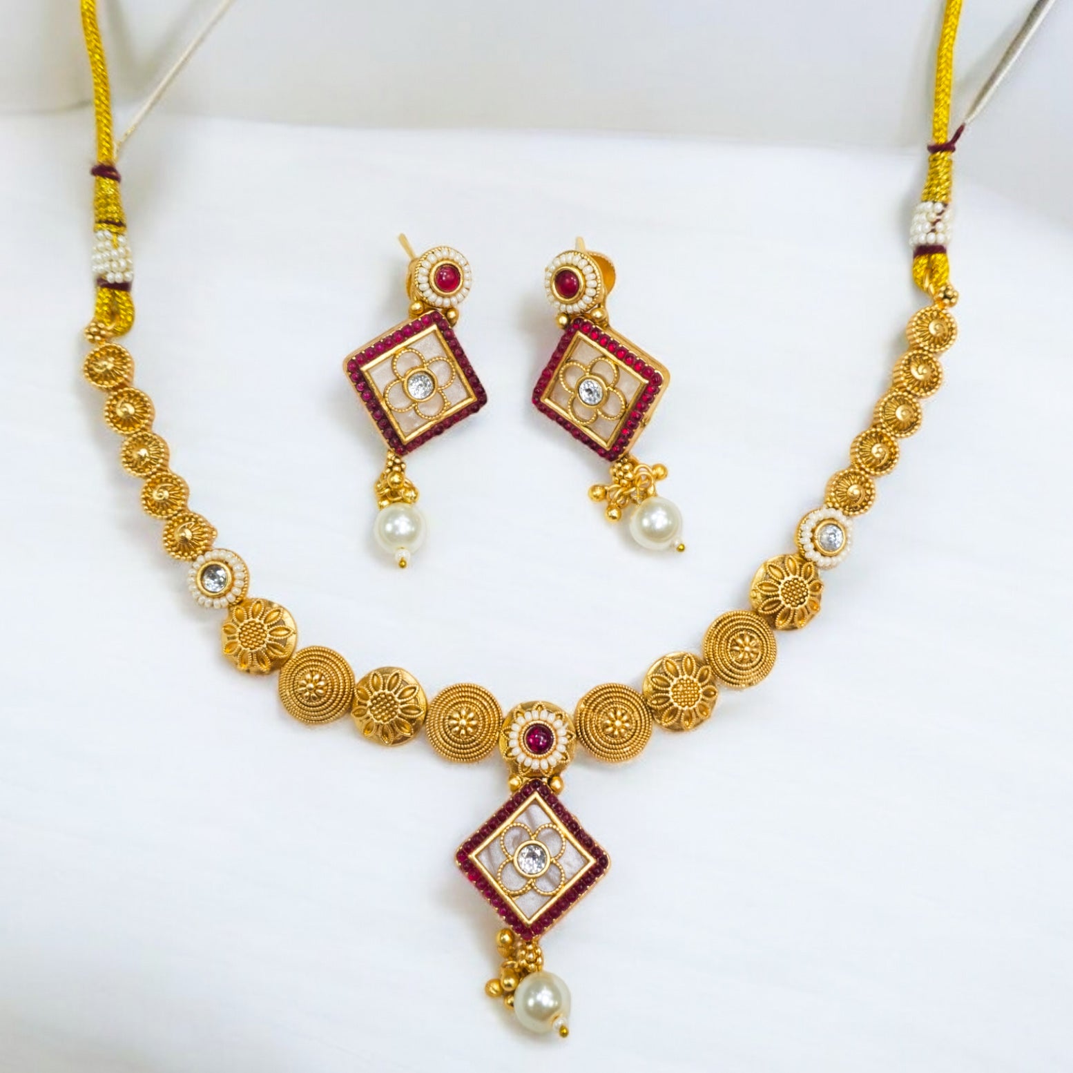 FW Gold Plated MOP Necklace with Earrings