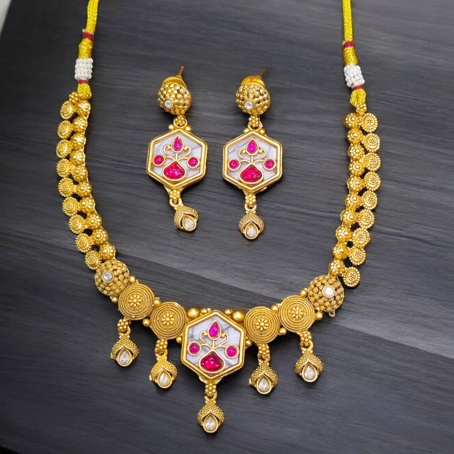 FW Ruby MOP Antique Necklace with Earrings