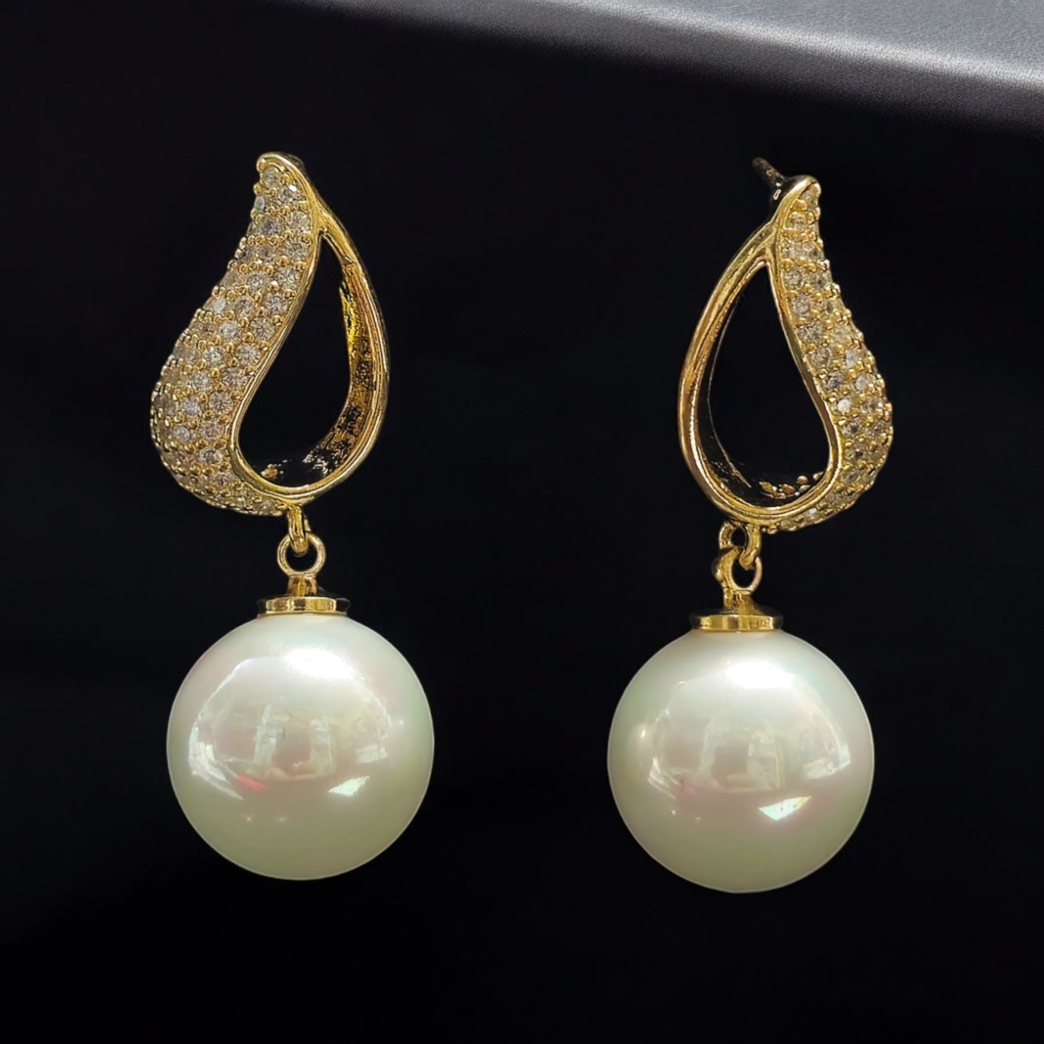 FW White Pearl AD Stone Dangling Earring