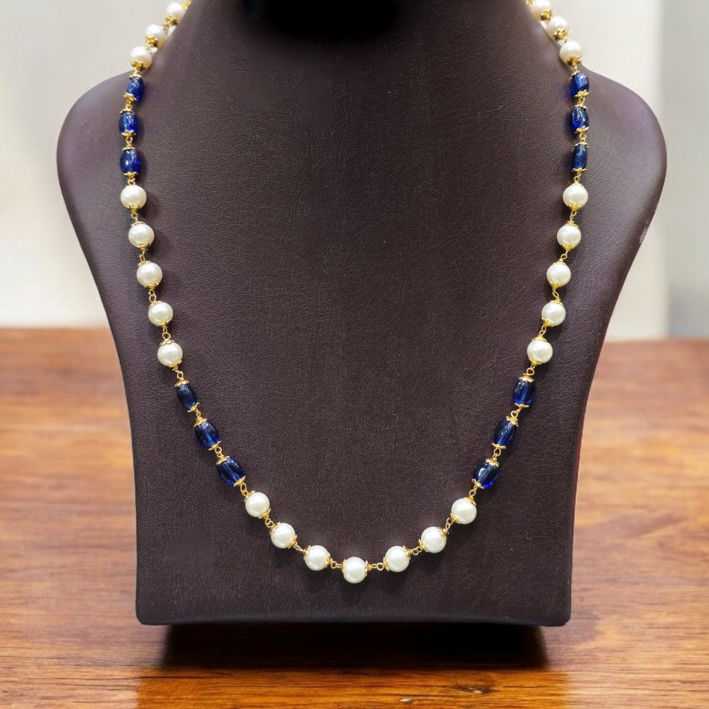 FW Blue & white pearl mala