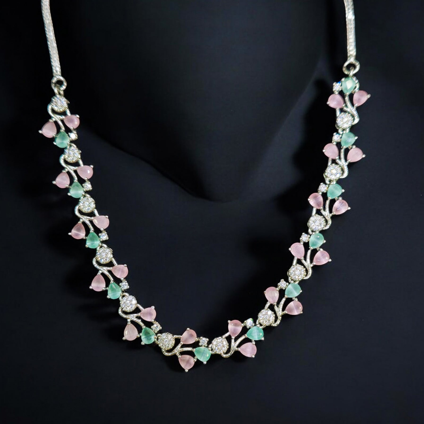 FW Mintpink Ad Necklace with Earrings