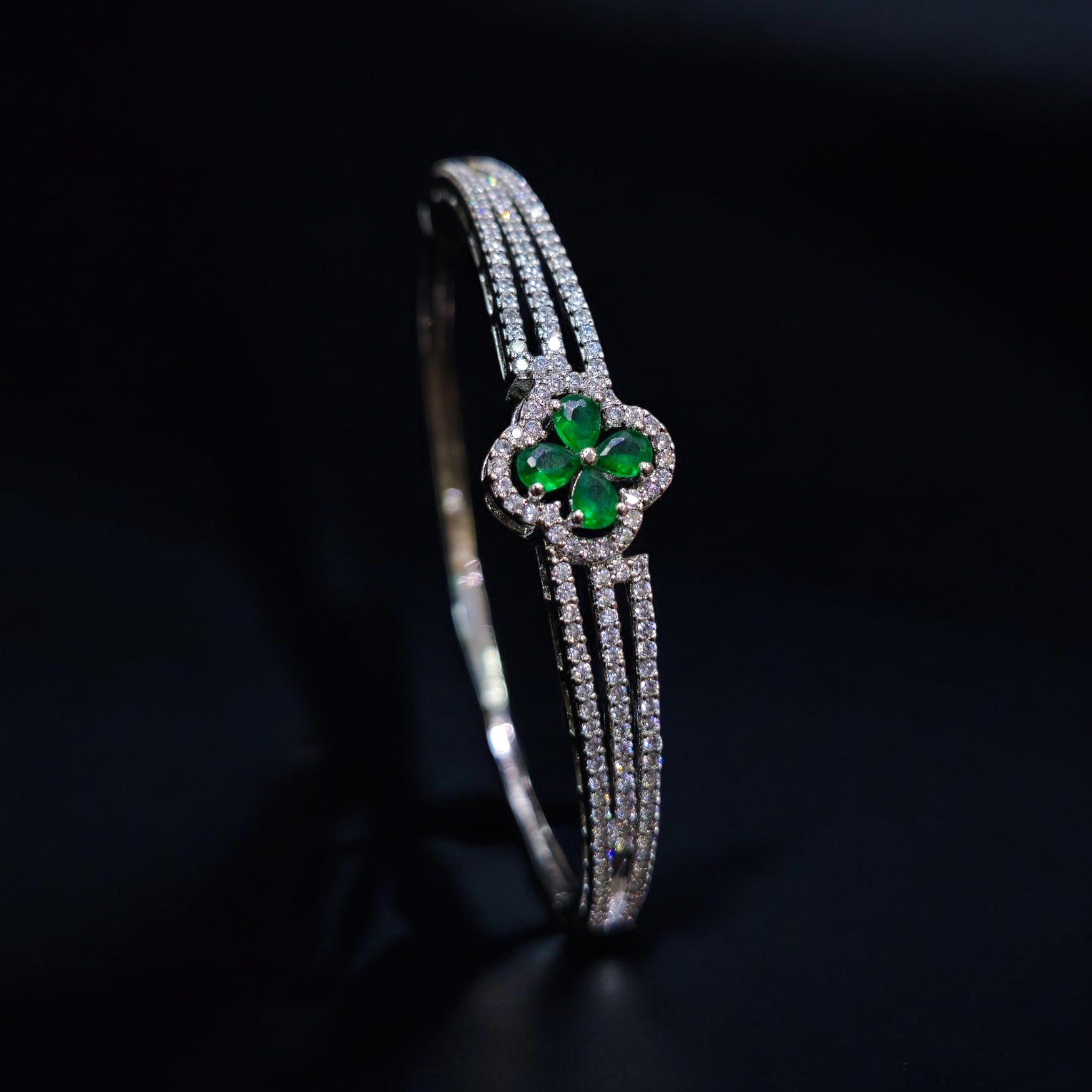 FW Emerald Green Rhodium Plated AD Kada