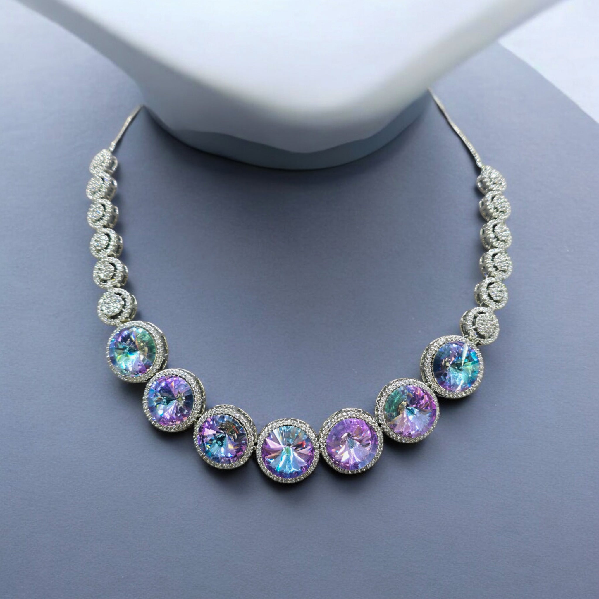 FW Holographic AD Stone Necklace Set