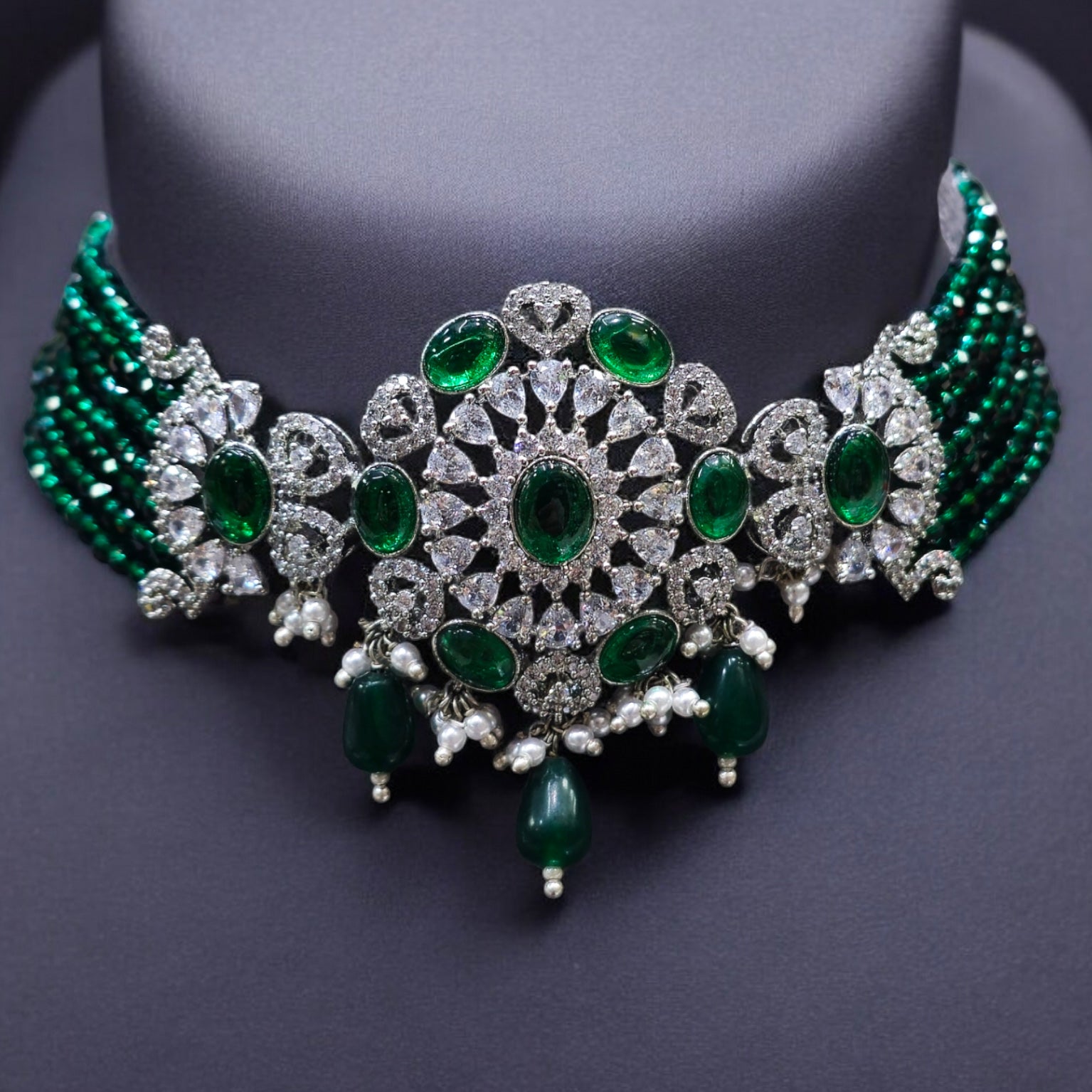 FW Emerald AD Stone Crystal Choker Set