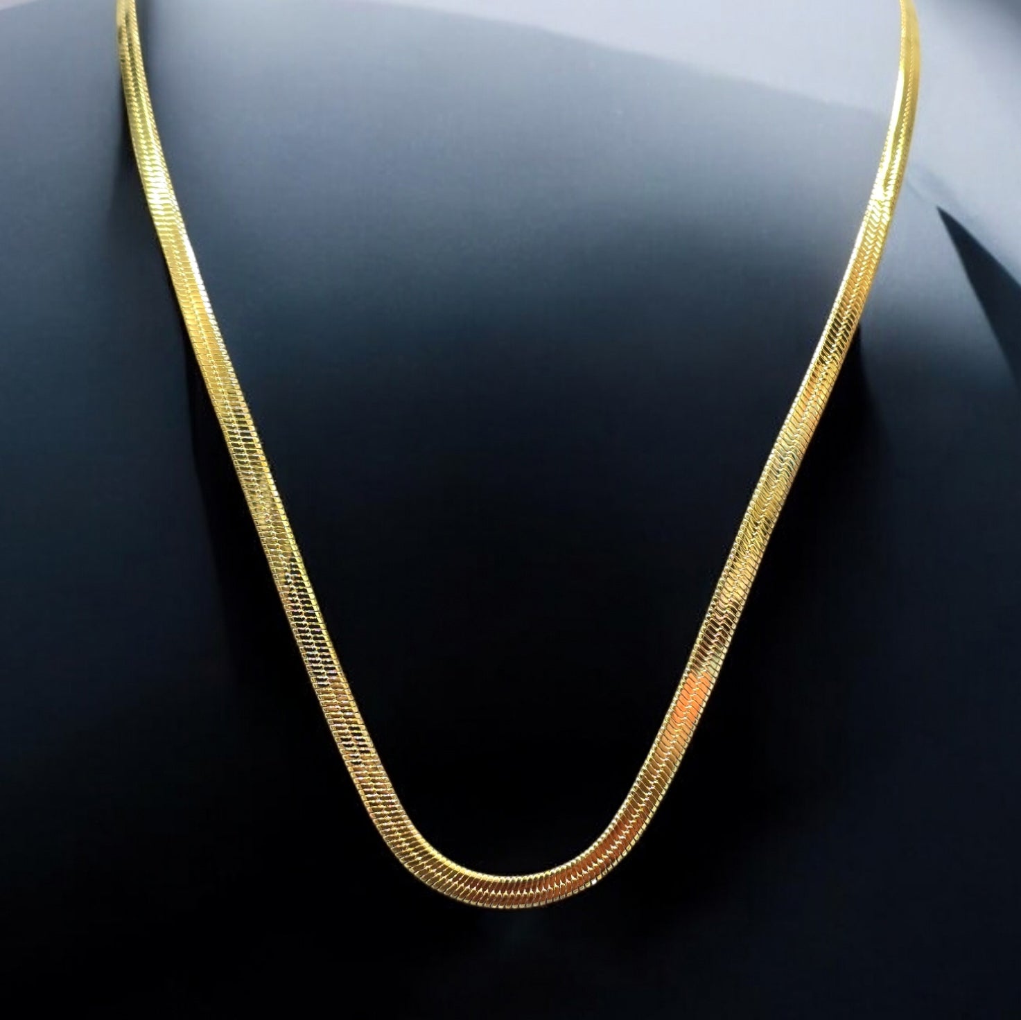 Anti Tarnish Gold Plated Chain Pendant