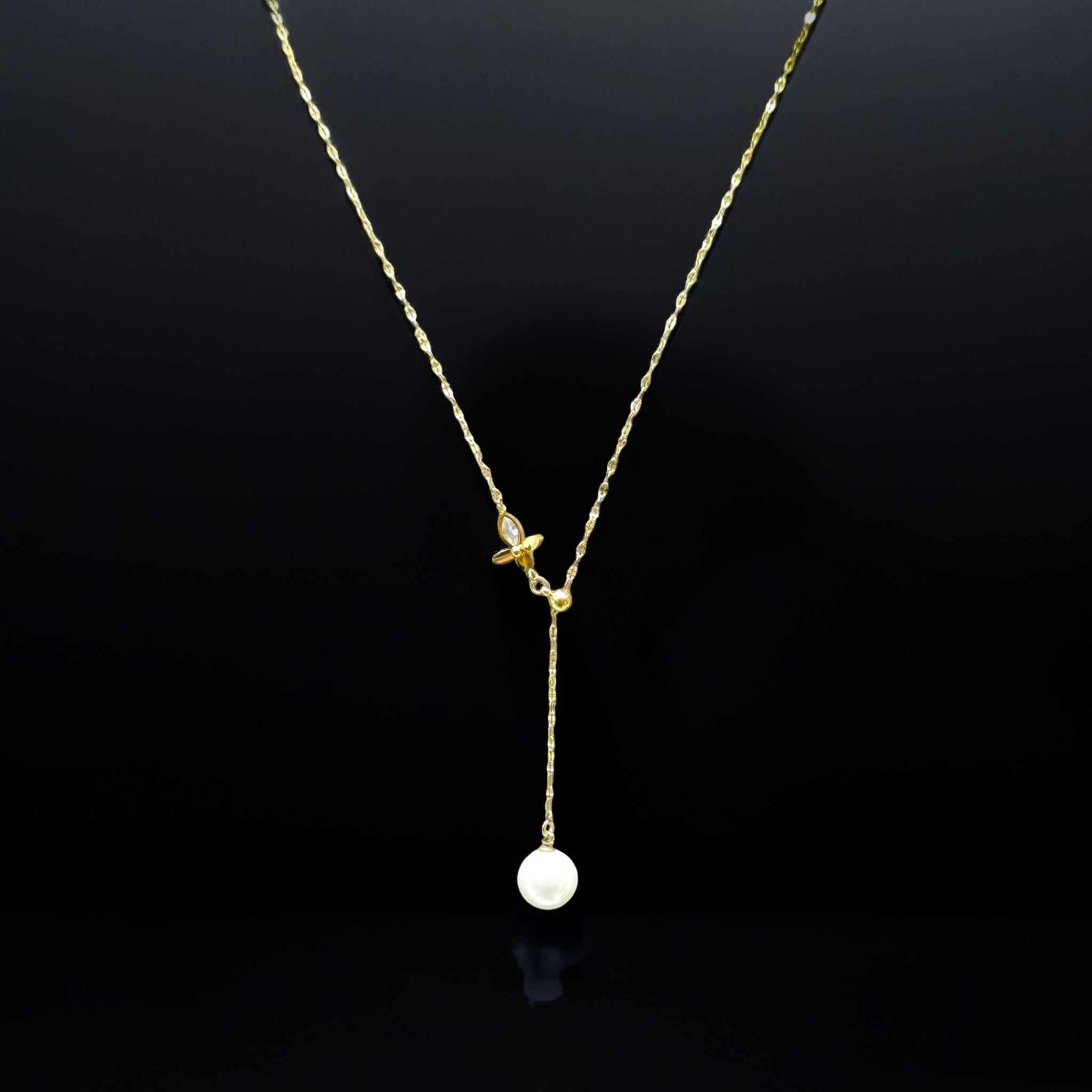 White Pearl Golden Chain Pendant