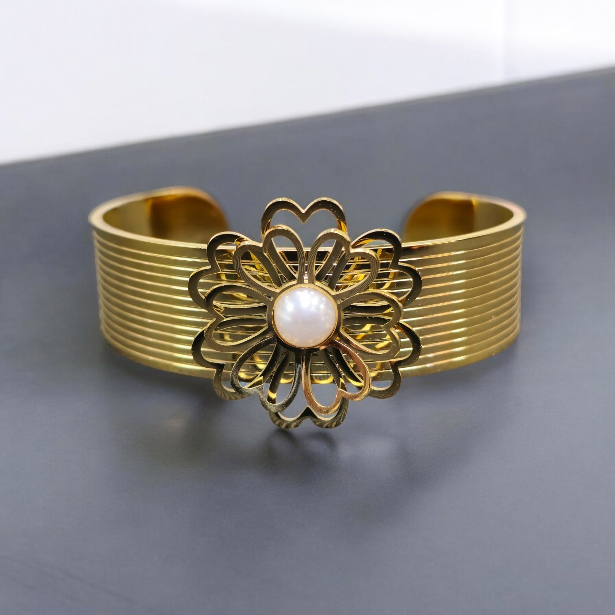 Golden Pearl Kada