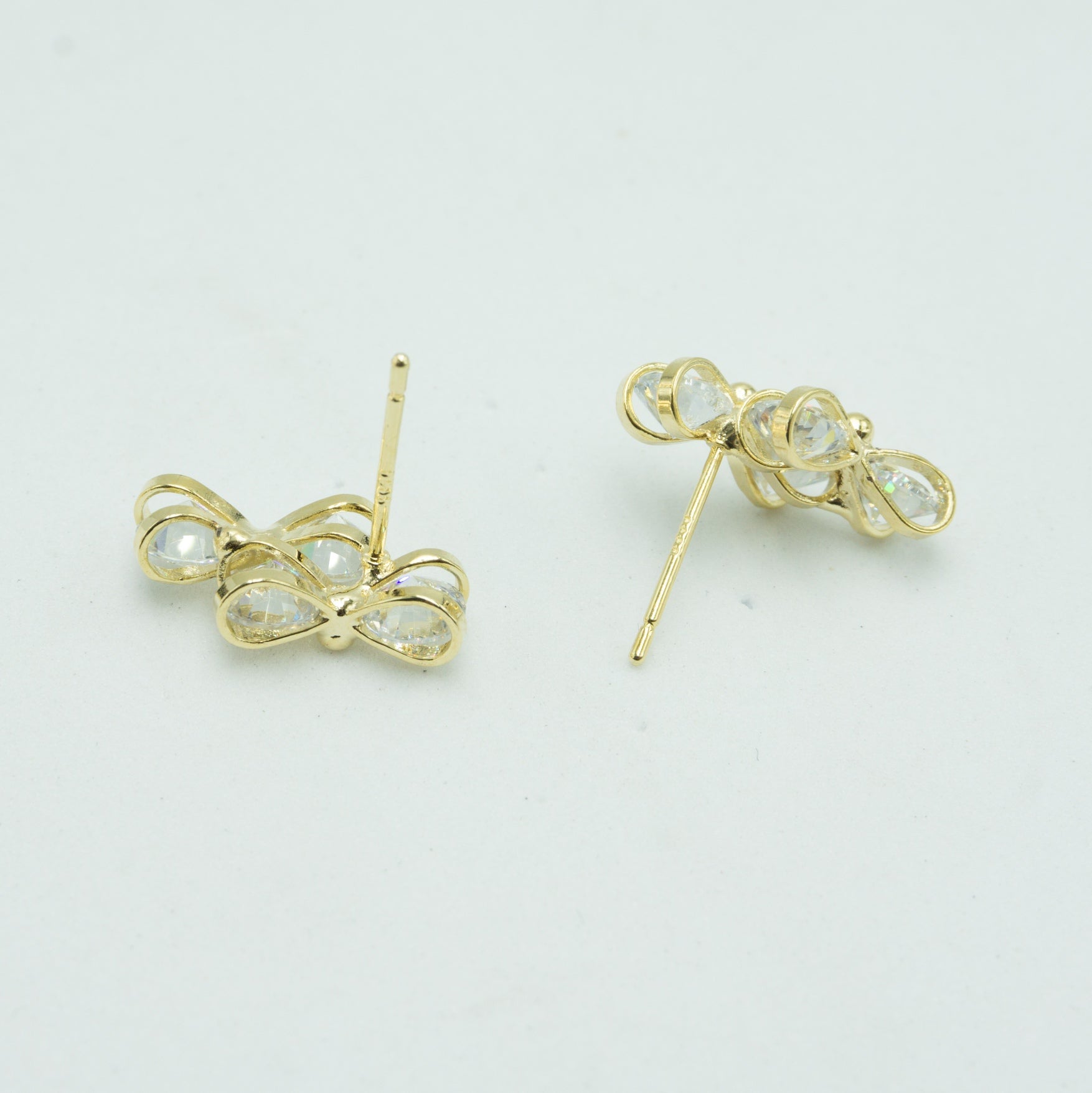 FW Voguish Stud Earring